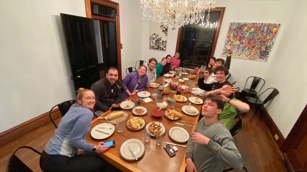 F63E985F-C01D-4F81-A707-3B80455C86DF_1_105_c